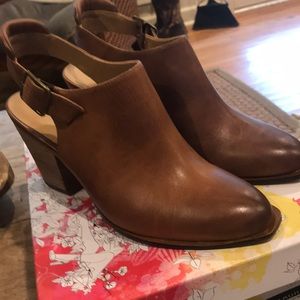 Chinese laundry boots